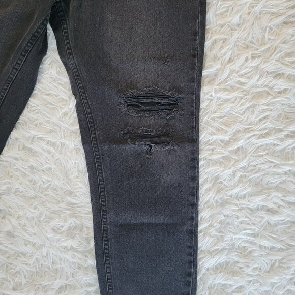 We The Free High Rise 100% Cotton Distressed Jeans - Size 29 - Picture 6 of 13